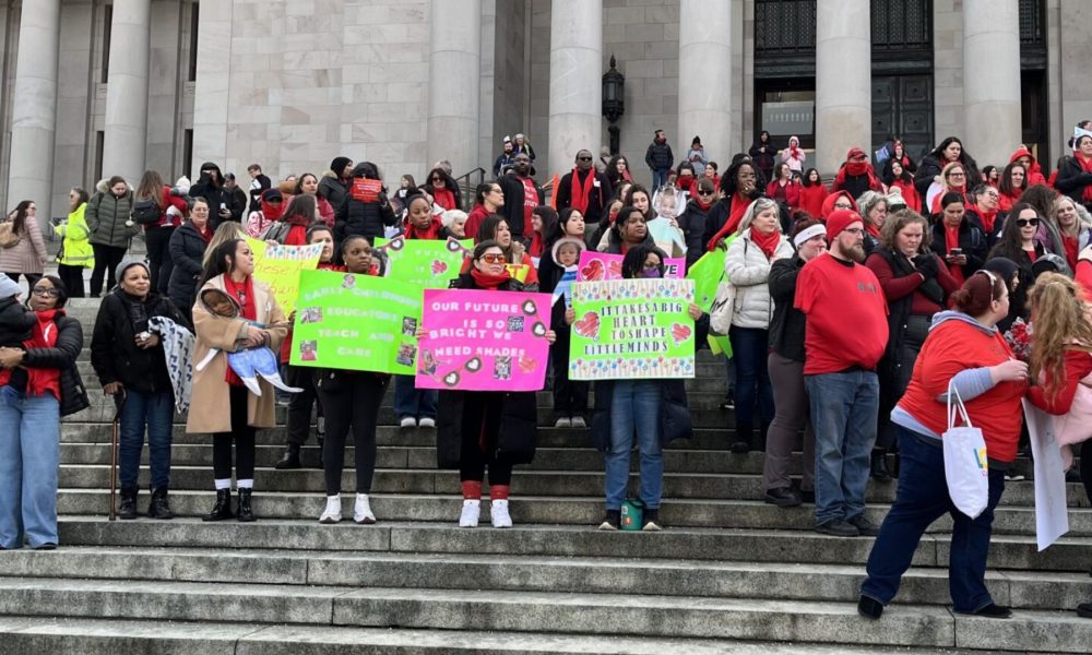 Washington lawmakers approved a plan to make a state-funded early learning program for all low-income families, but still no action taken